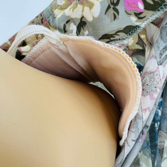 Positive Attitude (4) Petite VINTAGE 90's Green Floral Pleated Sheath Midi Dress - Picture 7 of 8